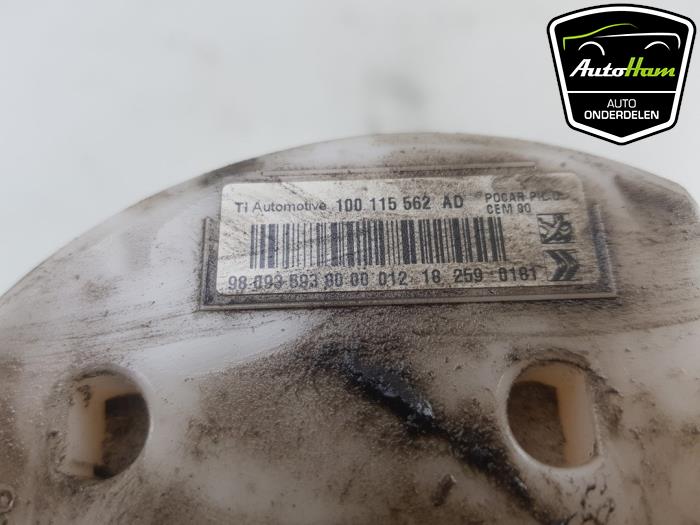 Bomba de alimentación de un Opel Combo Cargo 1.6 CDTI 75 2019