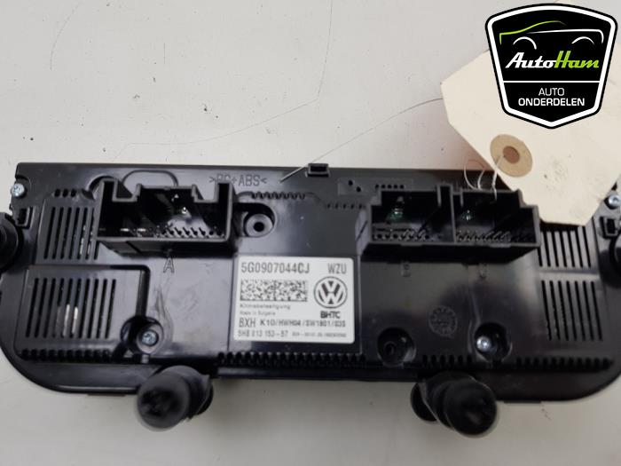 Heater control panel Volkswagen Touran 1.4 TSI 5G0907044CJ BHTC