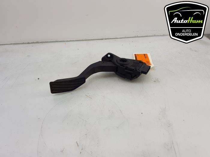 Begagnade Gaspedal Suzuki Alto 1.0 12V Pris € 10,00 Marginaltabell erbjuds av AutoHam