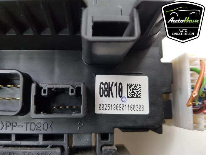 Fuse box Suzuki Alto 1.0 12V 68K10 SUZUKI AutoHam