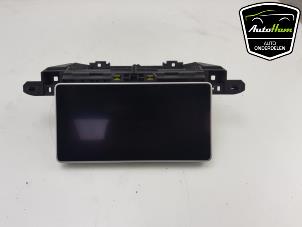 Used Display Multi Media control unit Audi Q5 (FYB/FYG) 2.0 TFSI 16V Quattro Price on request offered by AutoHam