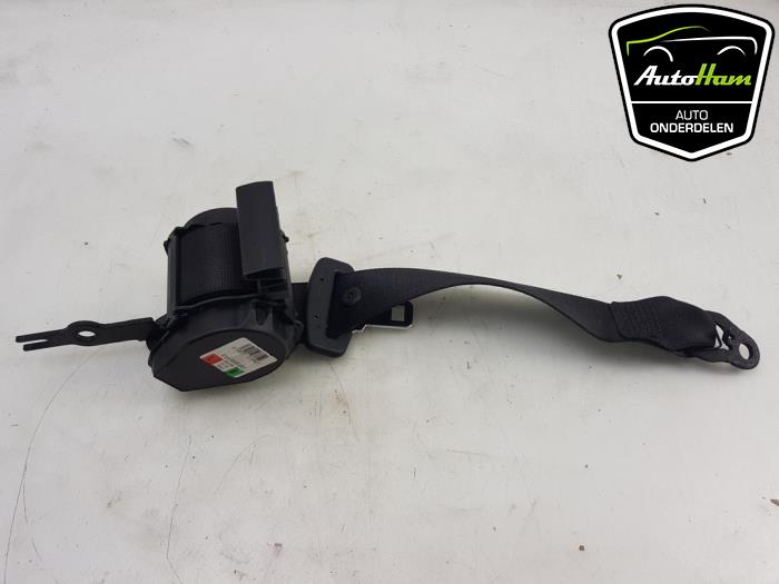 Rear seatbelt, left from a BMW 3 serie (F30) 330e 2016