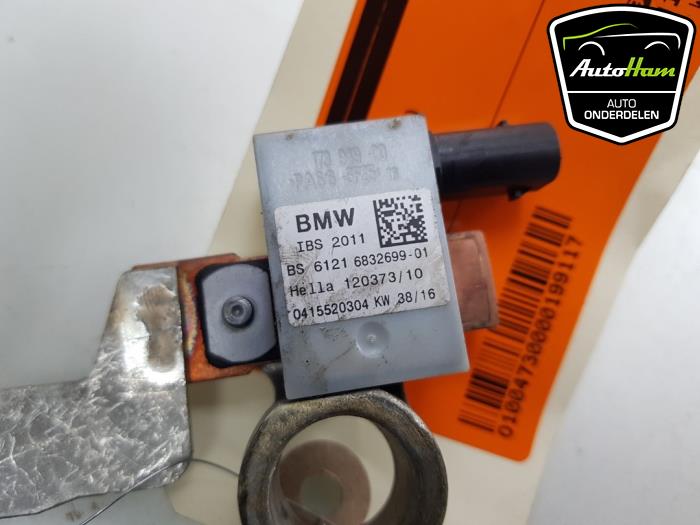Sensor de batería de un BMW 3 serie (F30) 330e 2016