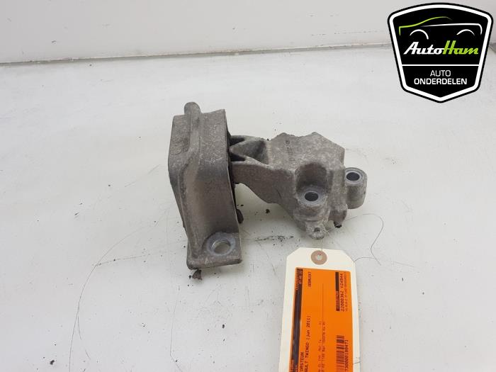 Used Engine mount Renault Twingo II (CN) 1.2 16V Price € 15,00 Margin scheme offered by AutoHam