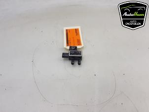 Usados Sensor de filtro de hollín Mini Clubman (F54) 1.5 Cooper 12V Precio € 25,00 Norma de margen ofrecido por AutoHam