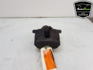 Used Front brake calliper, left Mercedes C (W204) 1.8 C-180 CGI 16V Price € 40,00 Margin scheme offered by AutoHam