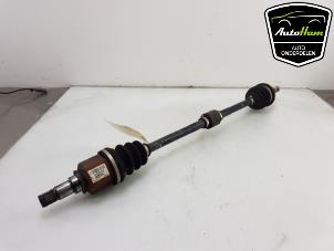 Used Front drive shaft, right Opel Karl 1.0 12V Price € 50,00 Margin scheme offered by AutoHam