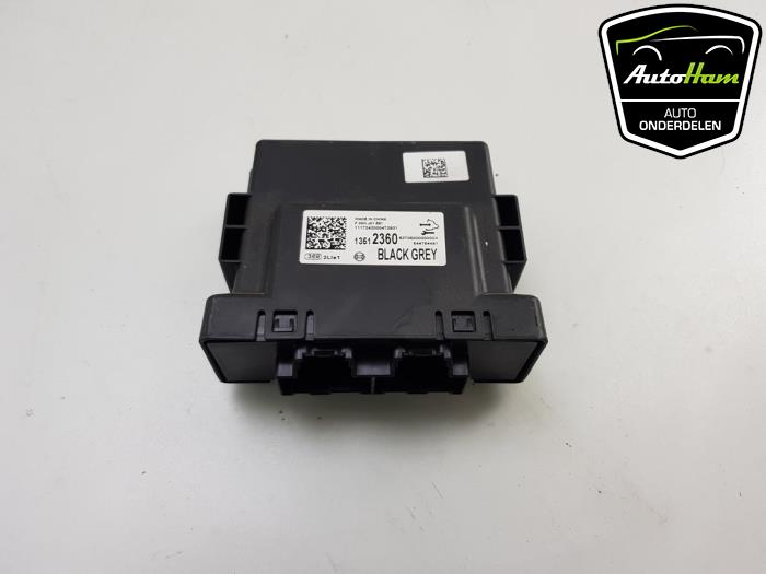 Begagnade PDC-modul Opel Karl 1.0 12V Pris € 35,00 Marginaltabell erbjuds av AutoHam