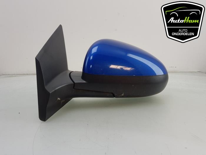 Wing mirror, left from a Daewoo Aveo 1.3 D 16V 2012