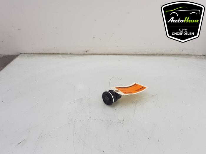 Używane Przelacznik Start/Stop Suzuki Swift (ZC/ZD) 1.4 Booster Jet Sport Turbo 16V Cena € 20,00 Procedura marży oferowane przez AutoHam