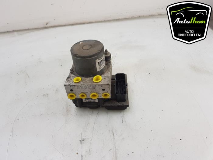 Begagnade ABS-pump Alfa Romeo MiTo (955) 1.3 JTDm 16V Eco Pris € 45,00 Marginaltabell erbjuds av AutoHam