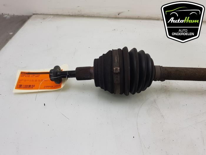 Front drive shaft, left from a Seat Altea XL (5P5) 1.4 TSI 16V 2008