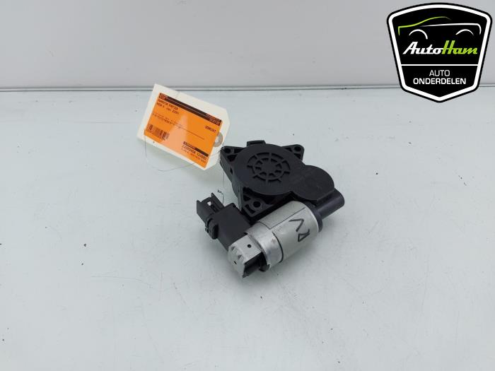 Usados Motor de ventanilla de puerta Mazda 6 Sportbreak (GY19/89) 2.0i 16V Precio € 20,00 Norma de margen ofrecido por AutoHam