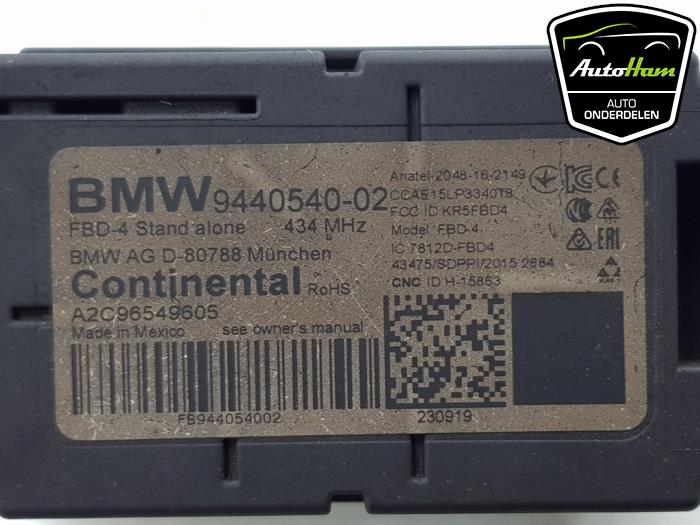 Używane Modul radiowy BMW 3 serie Touring (G21) 330i xDrive 2.0 TwinPower Turbo 16V Cena € 20,00 Procedura marży oferowane przez AutoHam