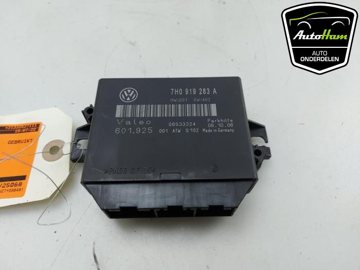 PDC Module from a Volkswagen Polo IV (9N1/2/3) 1.2 12V 2007