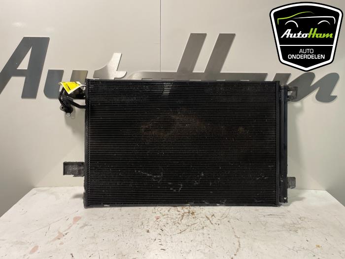 Begagnade Kondensor, luftkonditionering Volkswagen Transporter T5 2.0 TDI DRF Pris € 50,00 Marginaltabell erbjuds av AutoHam