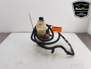 Used Power steering pump Opel Vectra C 1.8 16V Price € 125,00 Margin scheme offered by AutoHam