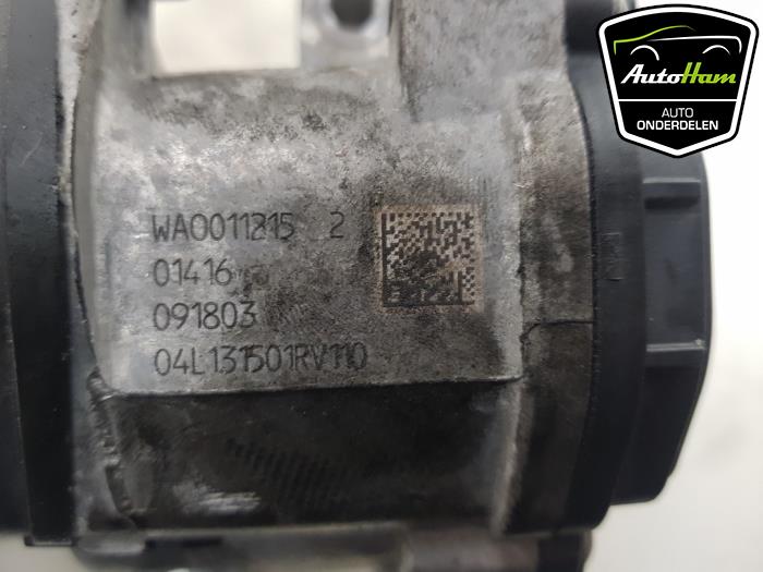 EGR valve from a Volkswagen Caddy IV 2.0 TDI 102 2020