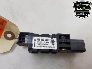 Airbagsensor från en Porsche Cayenne (9PA) 4.5 V8 32V Turbo 2004