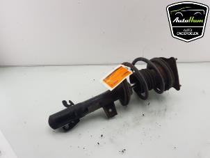 Used Front shock absorber, right Mini Mini Cooper S (R53) 1.6 16V Price € 35,00 Margin scheme offered by AutoHam