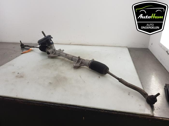 Steering box from a Renault Clio IV (5R) 0.9 Energy TCE 90 12V 2013