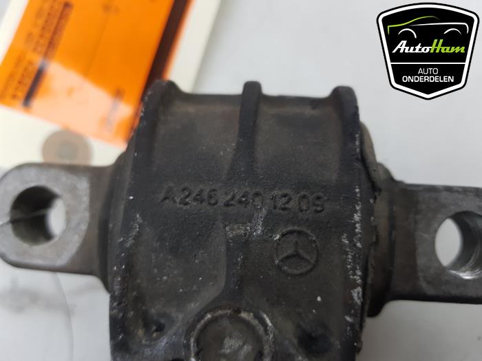 Gearbox mount Mercedes CLA 2.0 CLA250 Turbo 16V A2462401209 D724003