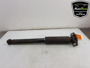 Begagnade Stötdämpare, höger bak Opel Zafira Tourer (P12) 1.4 Turbo 16V Ecotec Pris € 20,00 Marginaltabell erbjuds av AutoHam