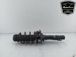 Used Front shock absorber, right Skoda Octavia Combi (1U5) 1.6 Price € 30,00 Margin scheme offered by AutoHam