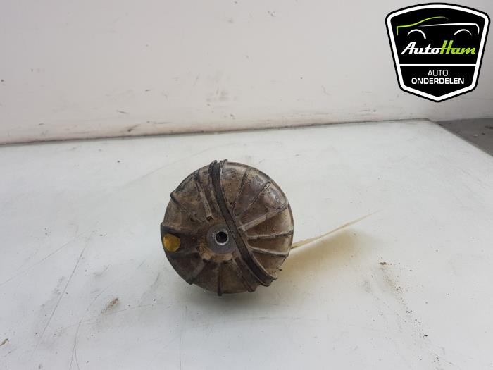 Used Engine mount Mercedes Vito (639.6) 3.0 122 CDI V6 24V Price € 20,00 Margin scheme offered by AutoHam
