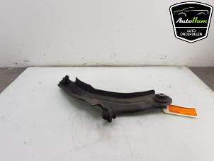 Used Front wishbone, right Renault Clio IV (5R) 1.5 Energy dCi 90 FAP Price € 25,00 Margin scheme offered by AutoHam