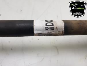 Used Front drive shaft, right Opel Adam 1.2 16V Price € 35,00 Margin scheme offered by AutoHam