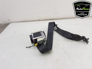 Used Rear seatbelt, right Volvo V40 (MV) 2.0 D3 16V Price € 35,00 Margin scheme offered by AutoHam