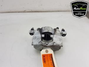 Used Front brake calliper, left Nissan Qashqai (J12) 1.3 DIG-T MHEV 16V Price € 50,00 Margin scheme offered by AutoHam