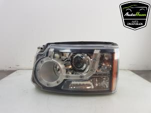 Used Headlight, left Landrover Discovery IV (LAS) 3.0 SD V6 24V Price on request offered by AutoHam