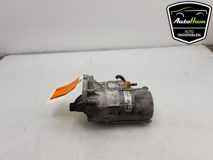 Begagnade Startmotor Opel Vivaro 1.9 DI Pris € 40,00 Marginaltabell erbjuds av AutoHam