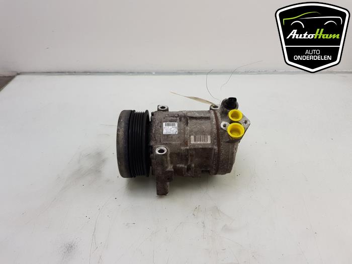 Usagé Pompe clim Fiat Grande Punto (199) 1.2 Prix € 75,00 Règlement à la marge proposé par AutoHam