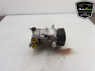 Used Air conditioning pump Volvo V40 (MV) 2.0 D3 16V Price € 125,00 Margin scheme offered by AutoHam