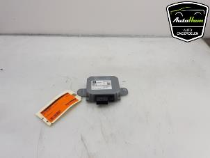 Used Phone module Opel Insignia Sports Tourer 2.0 CDTI 16V 120 ecoFLEX Price € 25,00 Margin scheme offered by AutoHam