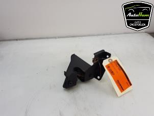 Used Bonnet lock mechanism BMW 3 serie (E92) 320i 16V Price € 20,00 Margin scheme offered by AutoHam