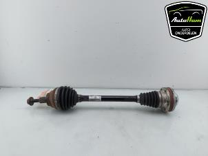 Used Front drive shaft, left Volkswagen Golf VII (AUA) e-Golf Price € 150,00 Margin scheme offered by AutoHam