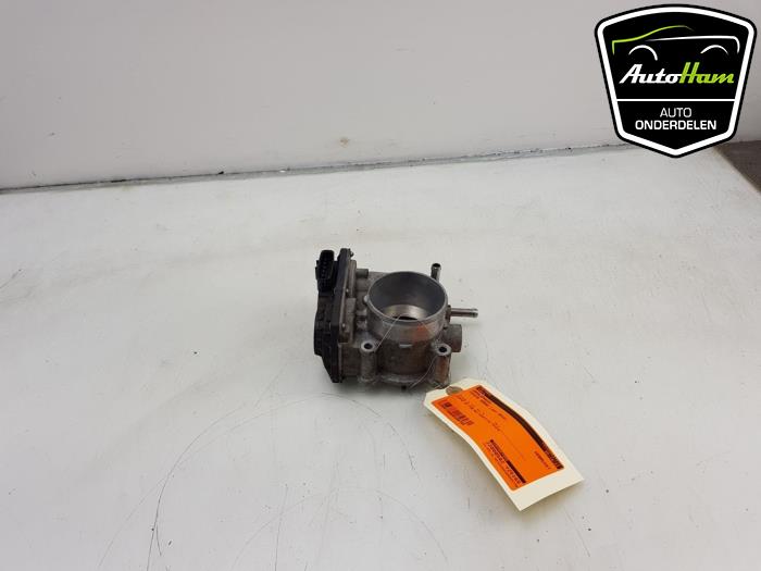 Usagé Boitier papillon Toyota Verso 1.8 16V VVT-i Prix € 55,00 Règlement à la marge proposé par AutoHam