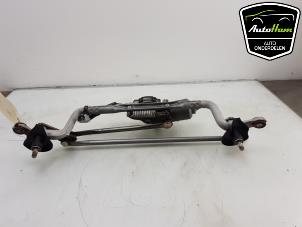 Used Wiper motor + mechanism Toyota Verso 1.8 16V VVT-i Price € 75,00 Margin scheme offered by AutoHam