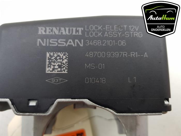 Electronic ignition key from a Renault Megane IV Estate (RFBK) 1.5 Energy dCi 110 2018