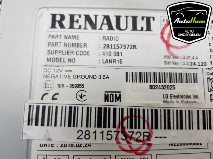 Regeleinheit Multi Media van een Renault Megane IV Estate (RFBK) 1.5 Energy dCi 110 2018