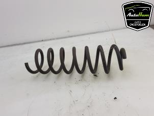 Used Rear coil spring Renault Megane IV Estate (RFBK) 1.5 Energy dCi 110 Price € 25,00 Margin scheme offered by AutoHam