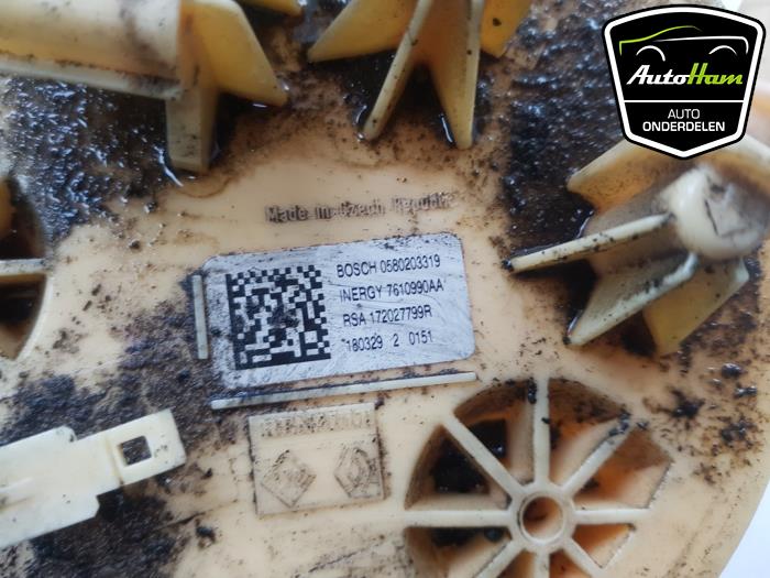 Bomba de alimentación de un Renault Megane IV Estate (RFBK) 1.5 Energy dCi 110 2018