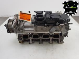Used Cylinder head Volkswagen Golf VIII (CD1) 1.5 TSI BlueMotion 16V Price on request offered by AutoHam