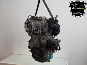 Motor van een Renault Clio IV (5R) 1.6 Turbo 16V RS 200 EDC 2014