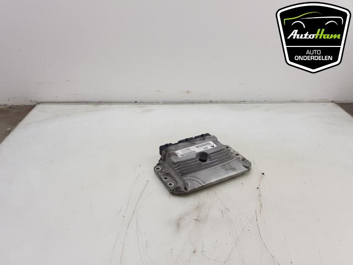 Used Engine management computer Renault Megane III Grandtour (KZ) 1.6 16V Price € 85,00 Margin scheme offered by AutoHam