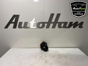 Used Rear seatbelt, left BMW 1 serie (F40) 118i 1.5 TwinPower 12V Price € 95,00 Margin scheme offered by AutoHam